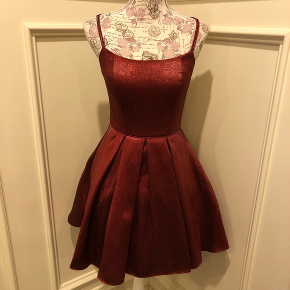 NWT Junior's shimmery dress - Picture 3 of 8